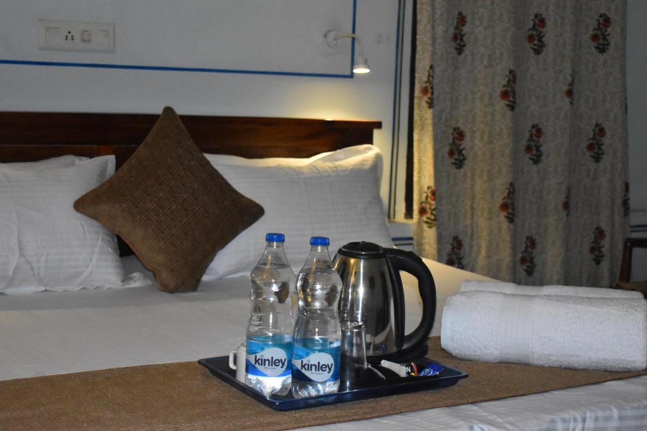 เดอะ โกนาร์ค นาวาล สาครพาเลซ Hotel บุนดิ ภายนอก รูปภาพ