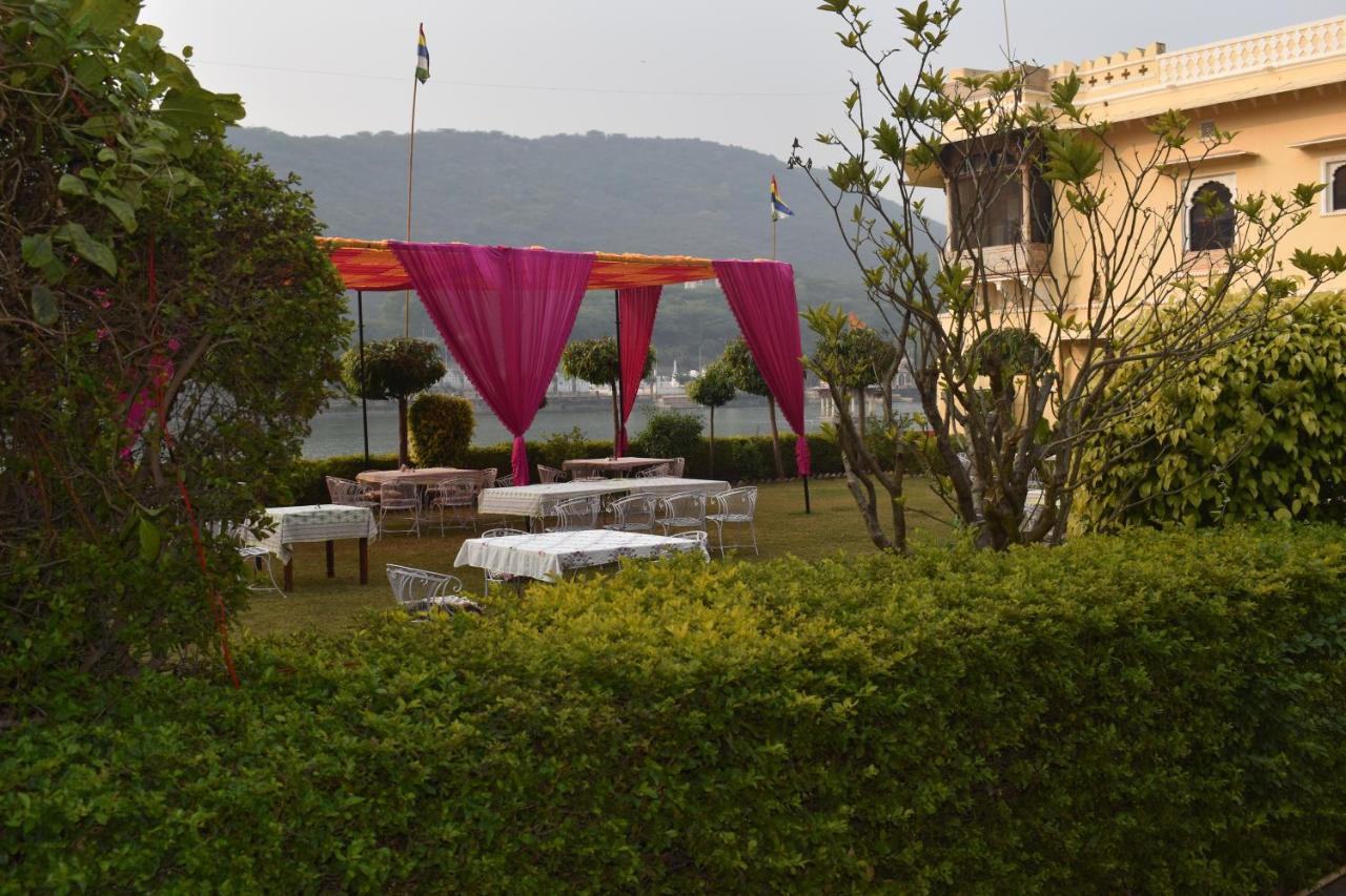 เดอะ โกนาร์ค นาวาล สาครพาเลซ Hotel บุนดิ ภายนอก รูปภาพ